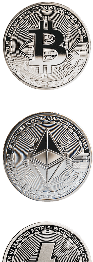 Investisseur confiant consultant les résultats de performance de son portefeuille de trading sur Dune Patrimoire